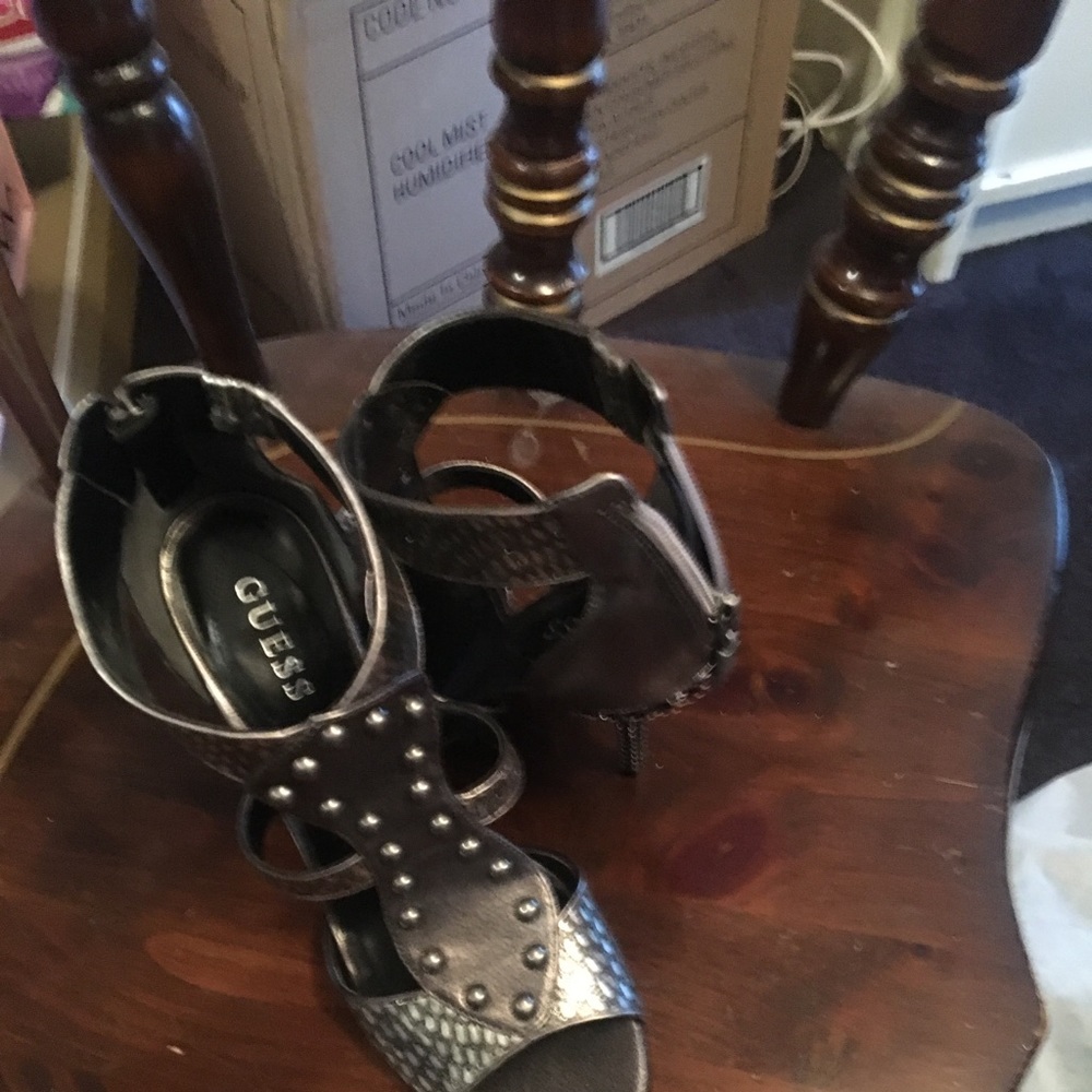 Guess silver/black heels worn once